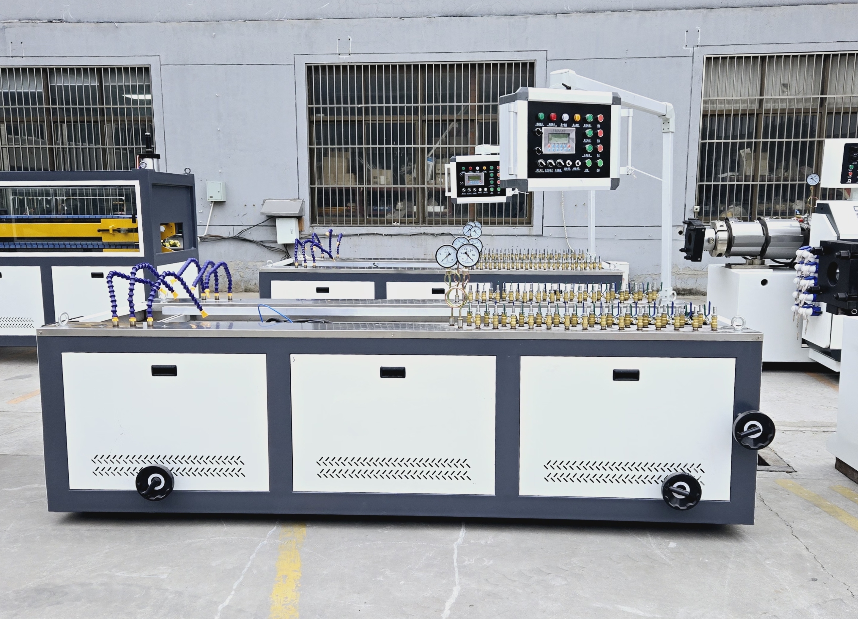 VACUUM CALIBRATION TABLE