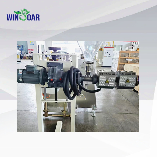 25mm Single-Screw Extruder/Mark Line Co-extruder