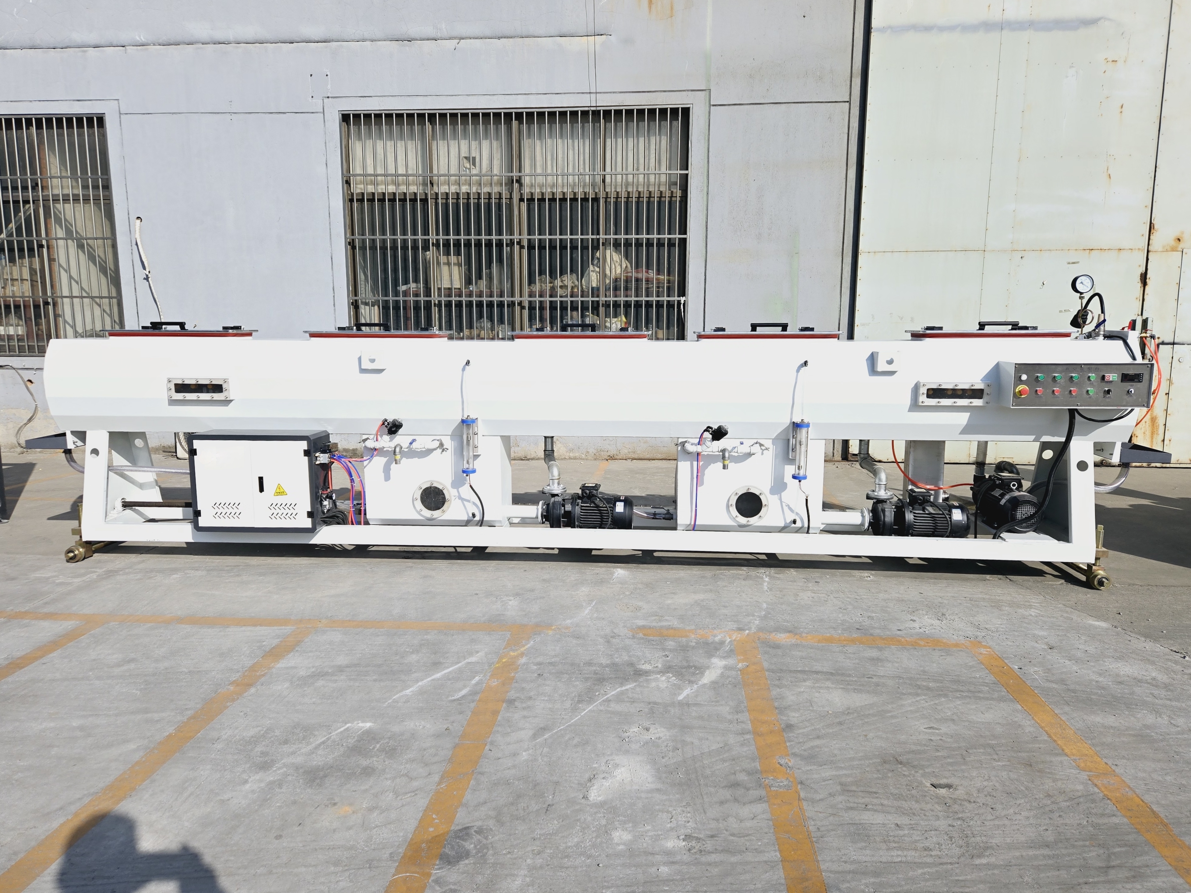 VACUUM CALIBRATION TANK