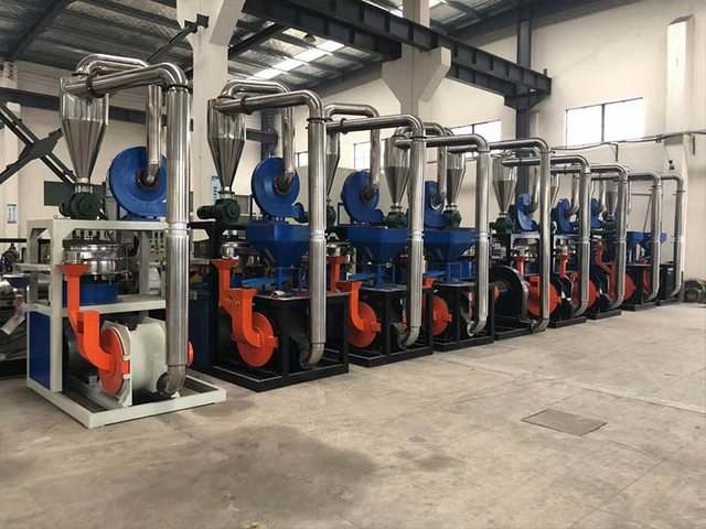 Plastic Pulverizer
