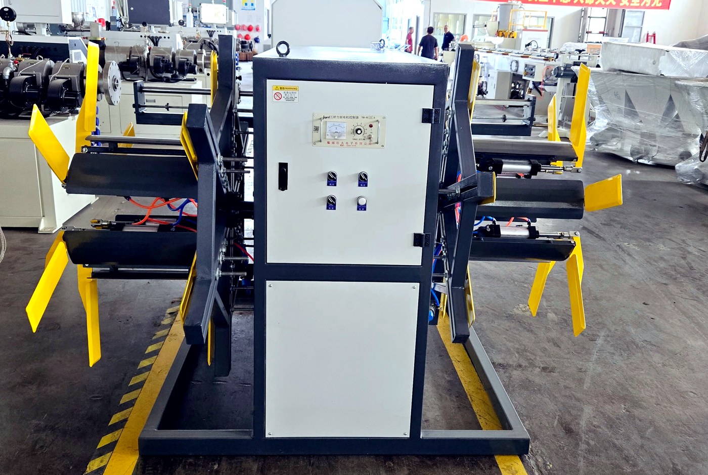 Pipe coiler for PE-RT floor heating pipe production line