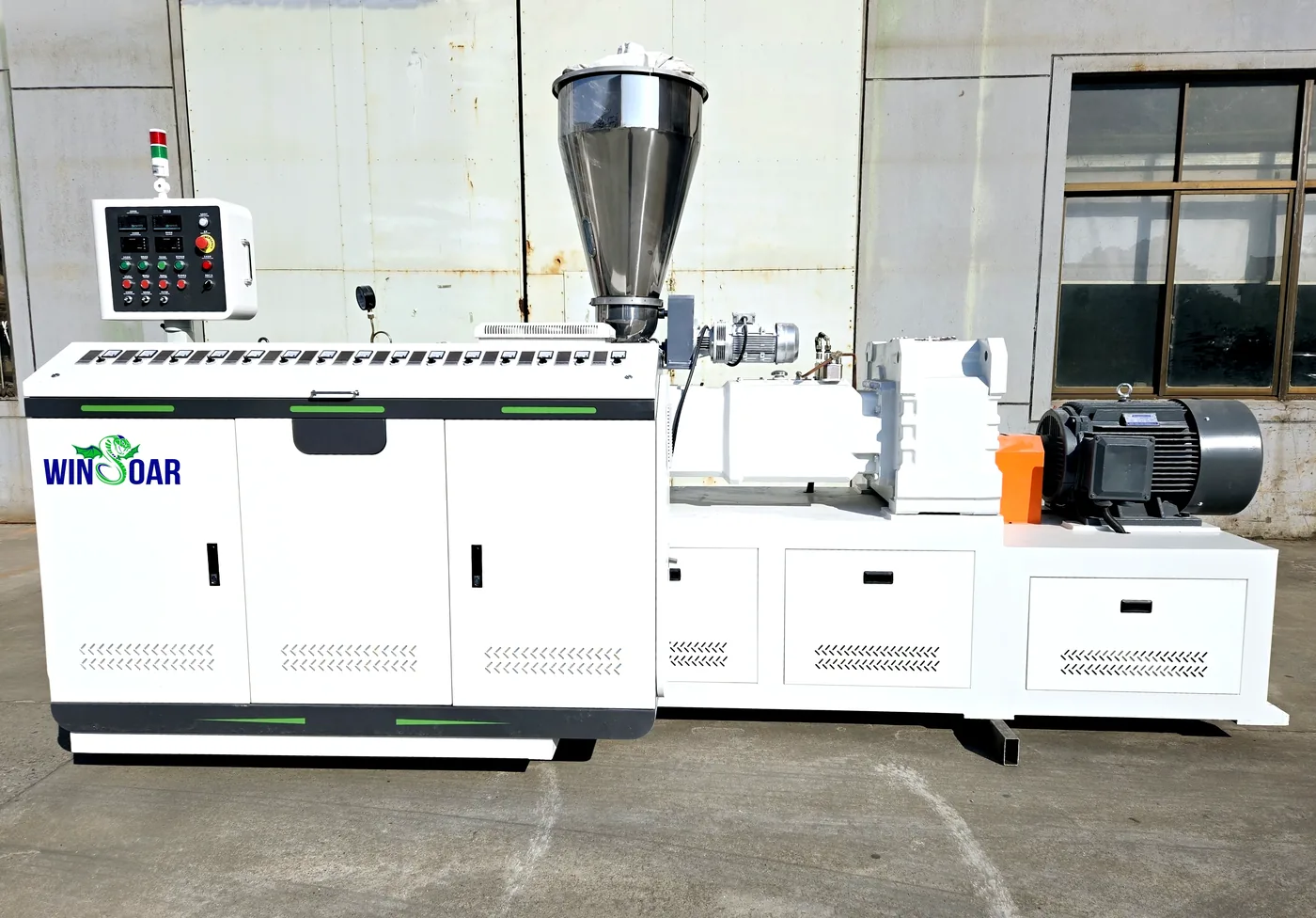 Conical twin screw extruder for 63-160mm PVC pipe production line