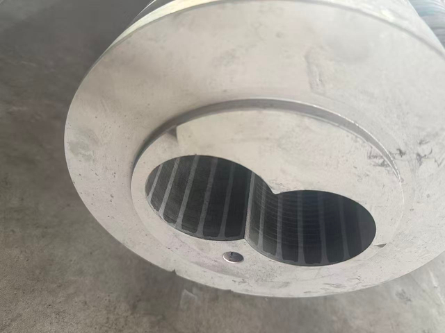 Bi-metallic Alloy Screw And Barrel for Extruder