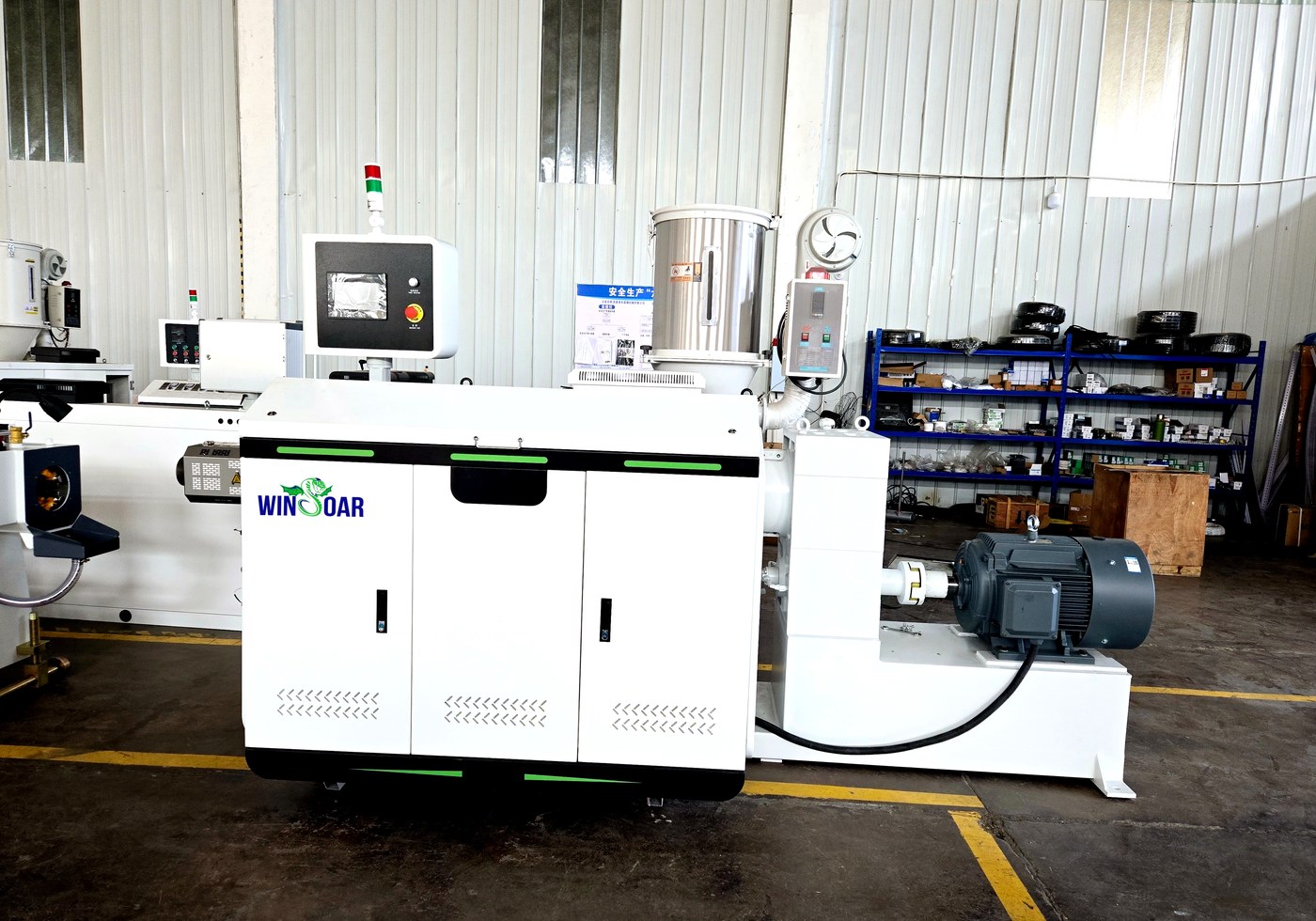 Single screw extruder for PE-RT floor heating pipe production line