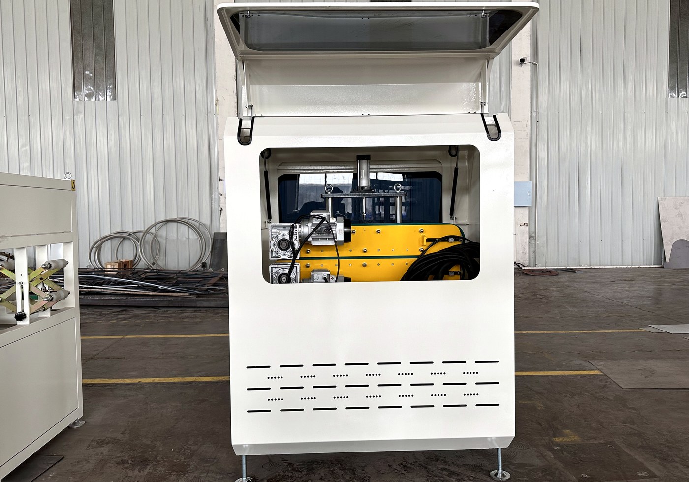 Haul-off machine for PE-RT pipe production line
